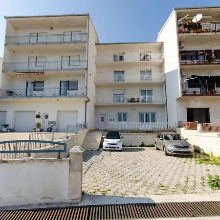 Apartment Bridge And Beach Trogir